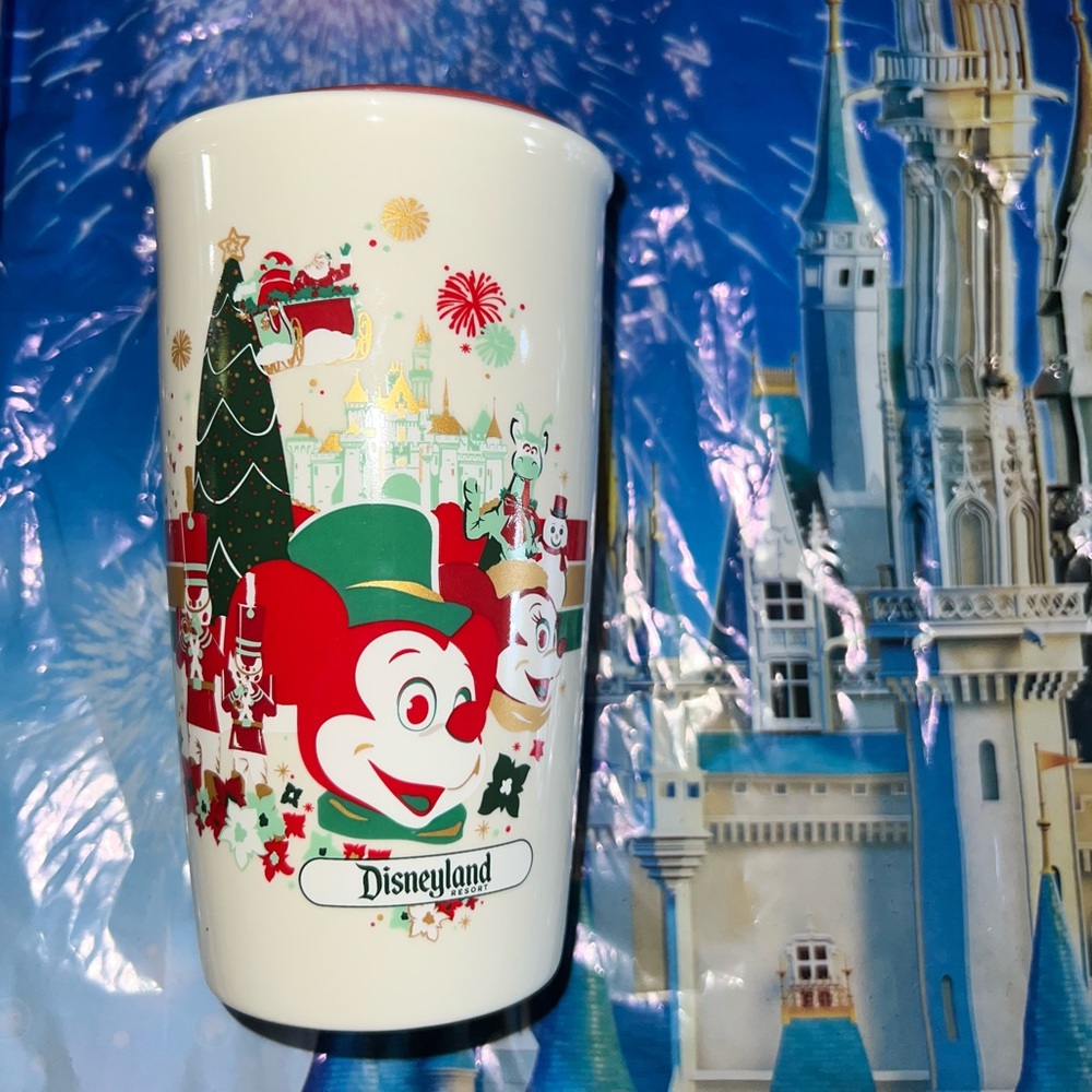 STARBUCKS COFFEE/TEA TALL CERAMIC DISNEY MUG/TUMBLER W/RED LID,,,CHRISTMAS